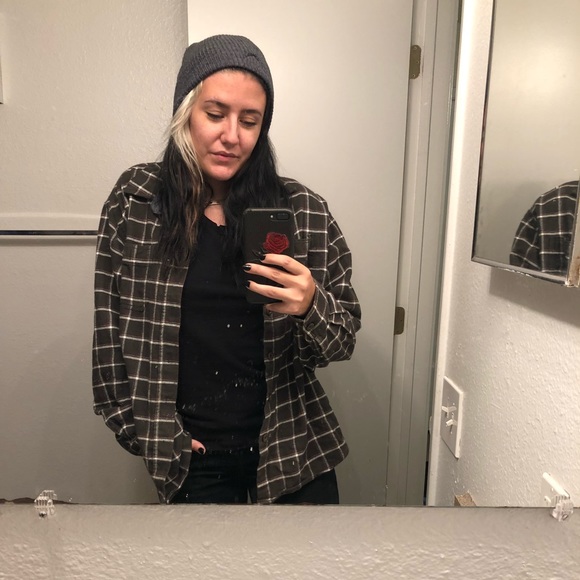 Meet your Posher, Macayla - Picture 2 of 2